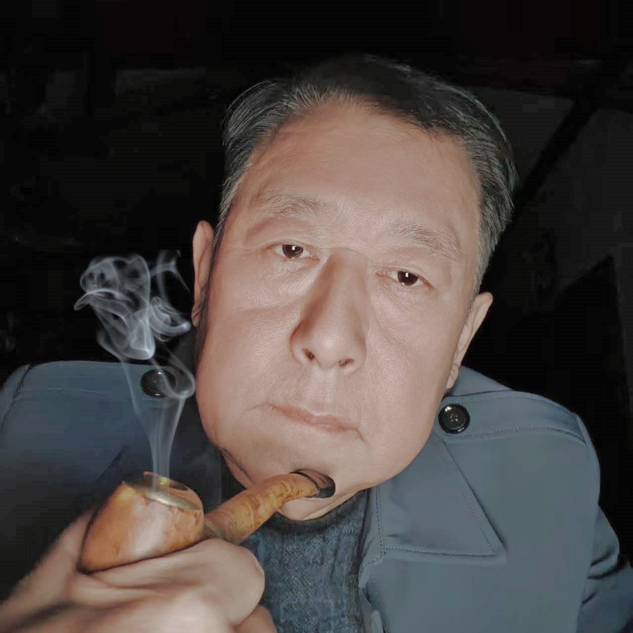 丁飞 - 作者头像